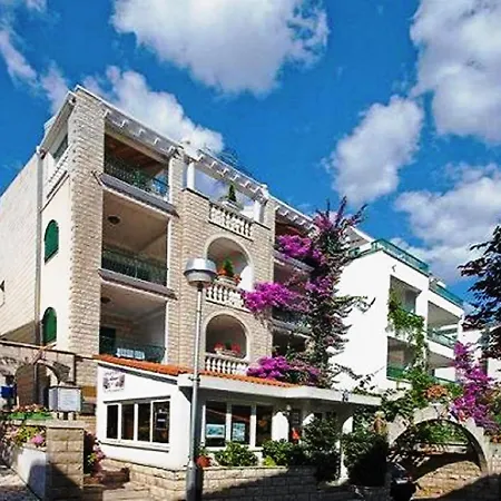 Anton Apartment Makarska