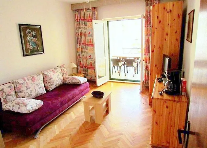 Anton Apartman *