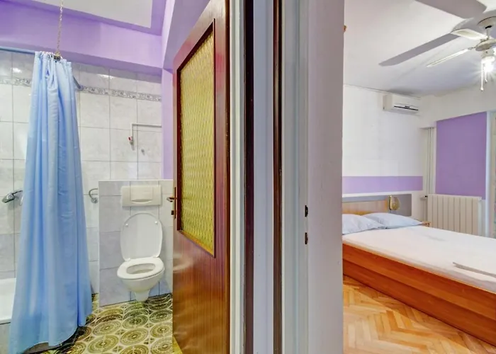 Anton Apartman *